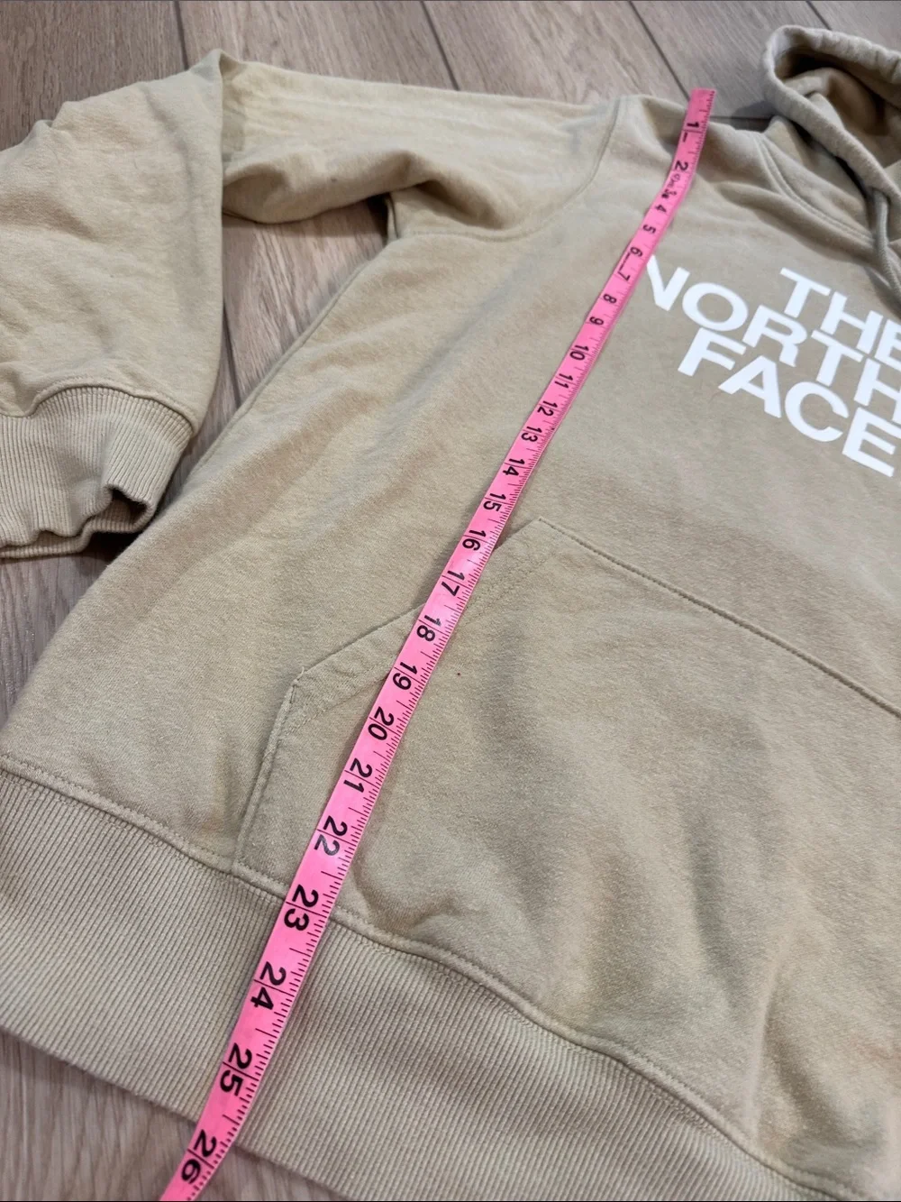 The North Face Logo Pull Over Hooded Sweatshirt Tan White mens size M hike